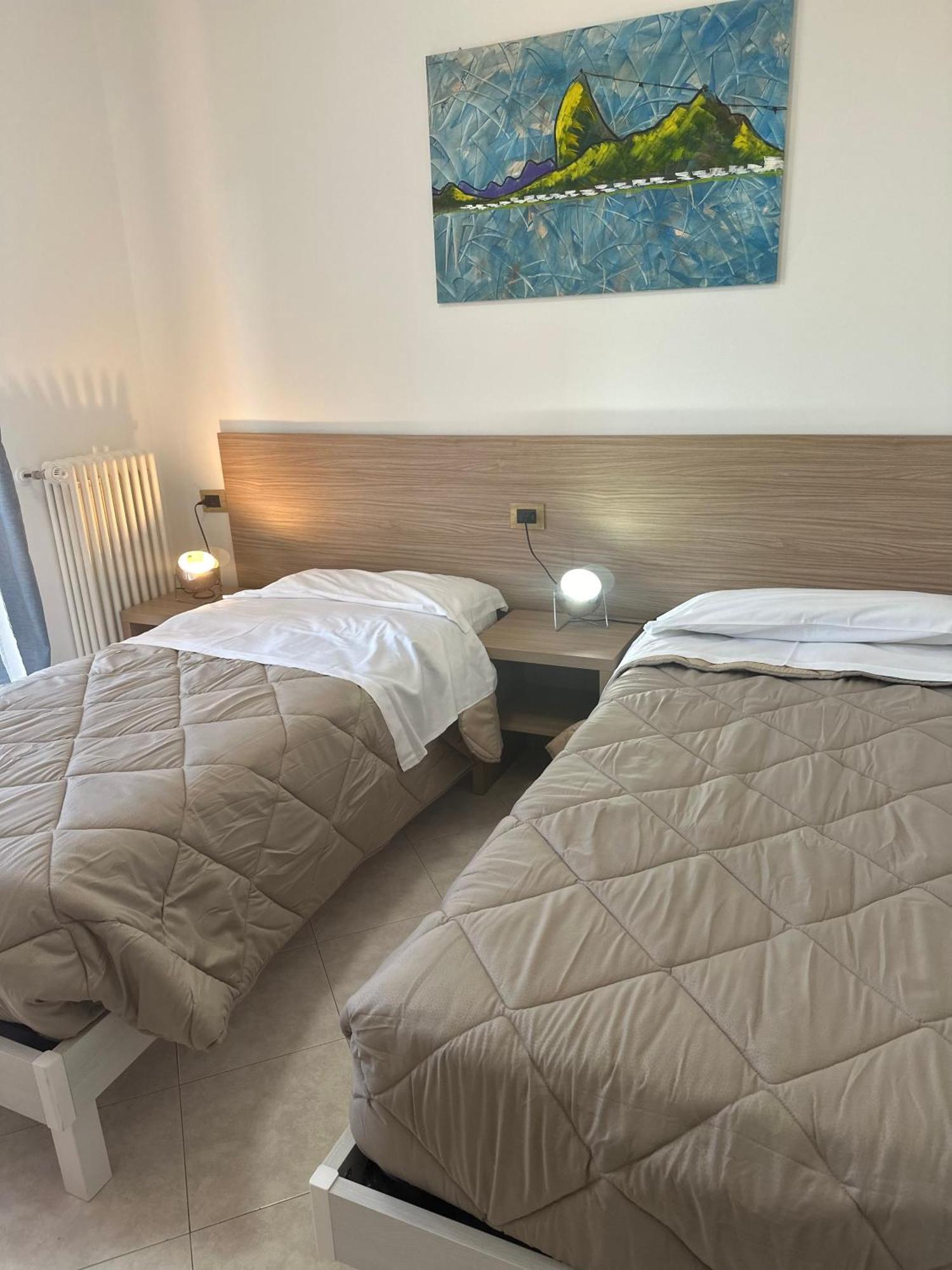 Beach House Holiday Apartments Rimini Eksteriør bilde