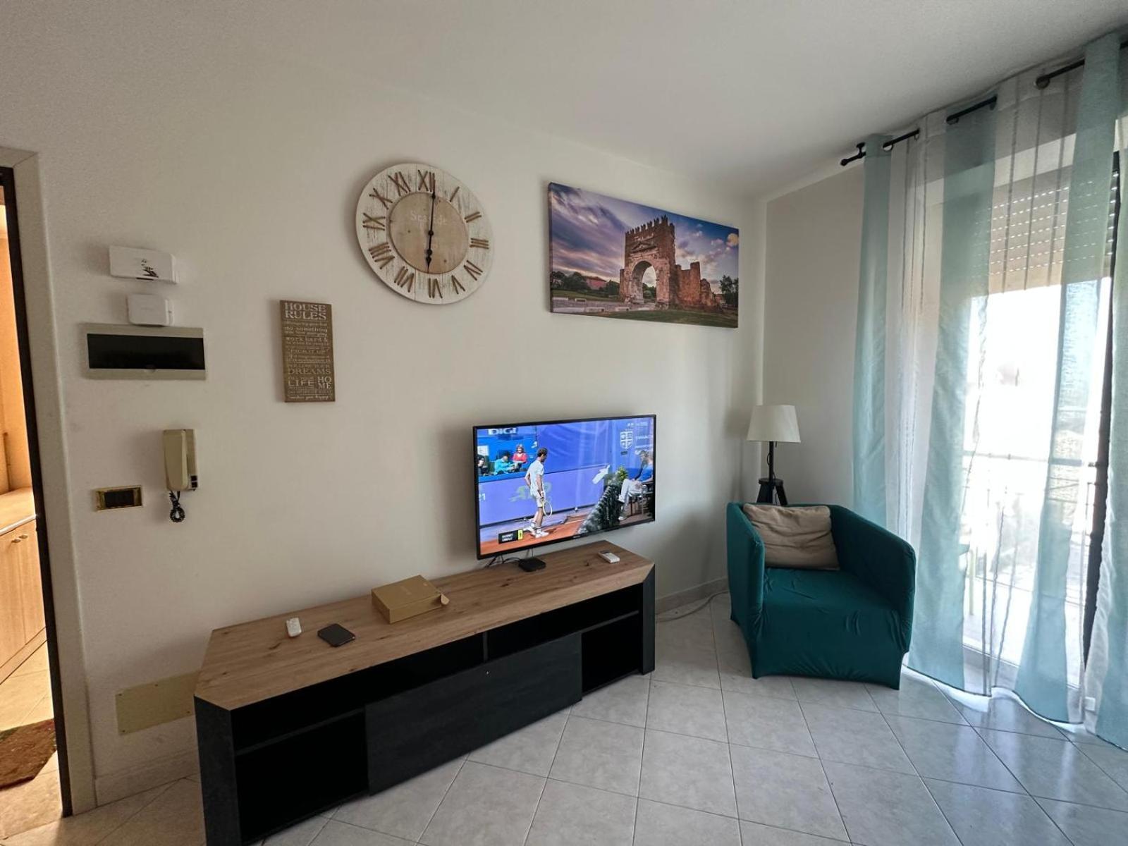 Beach House Holiday Apartments Rimini Eksteriør bilde