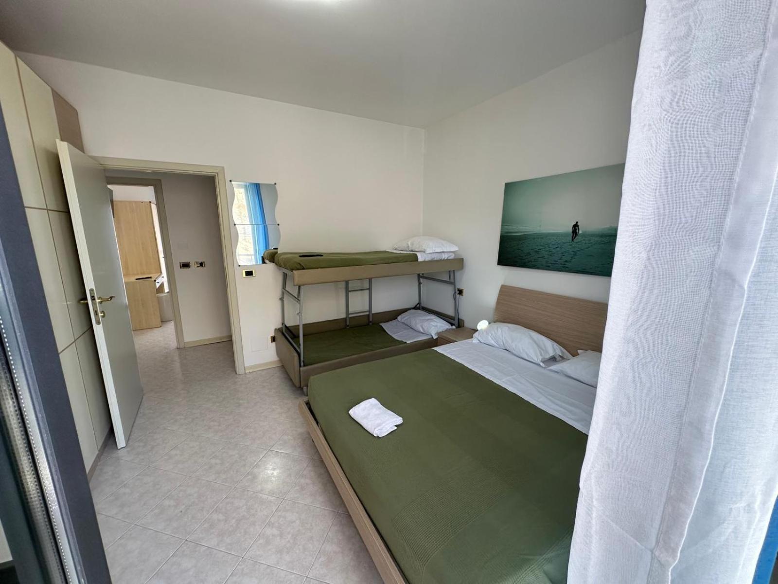 Beach House Holiday Apartments Rimini Eksteriør bilde